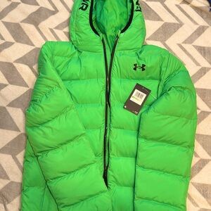 Under Armour Puffer Jacket NWT boys YLG